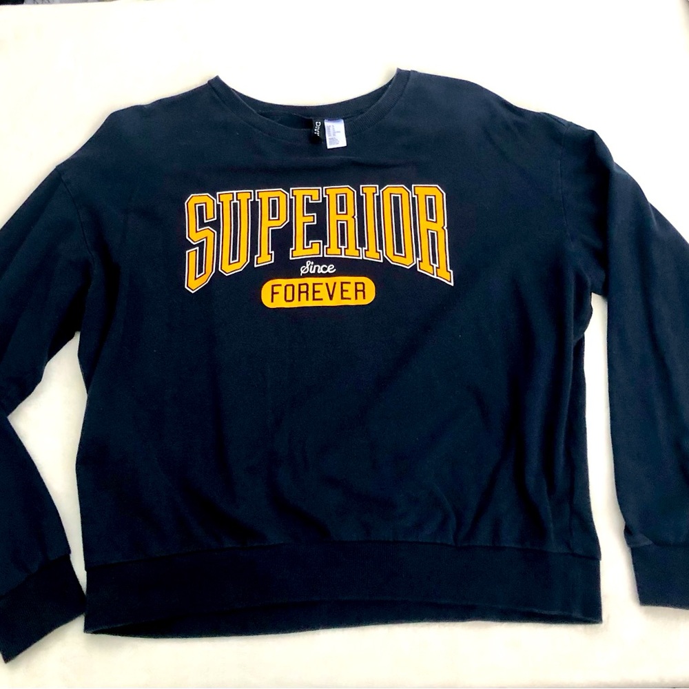 H&M Superior Shirt Long Sleeve Sz.XL Tee Divided Collegiate